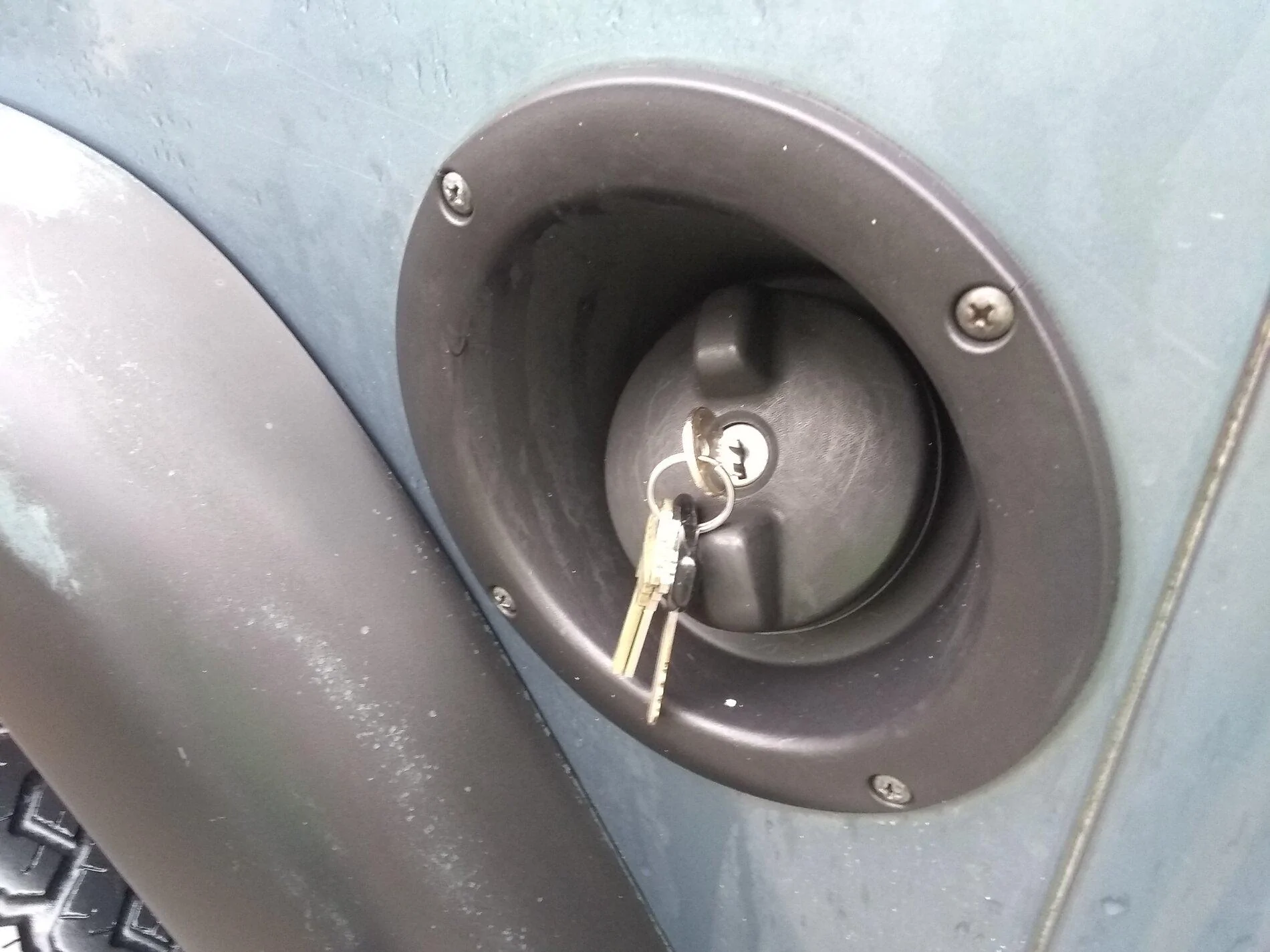 jeep gas cap.webp