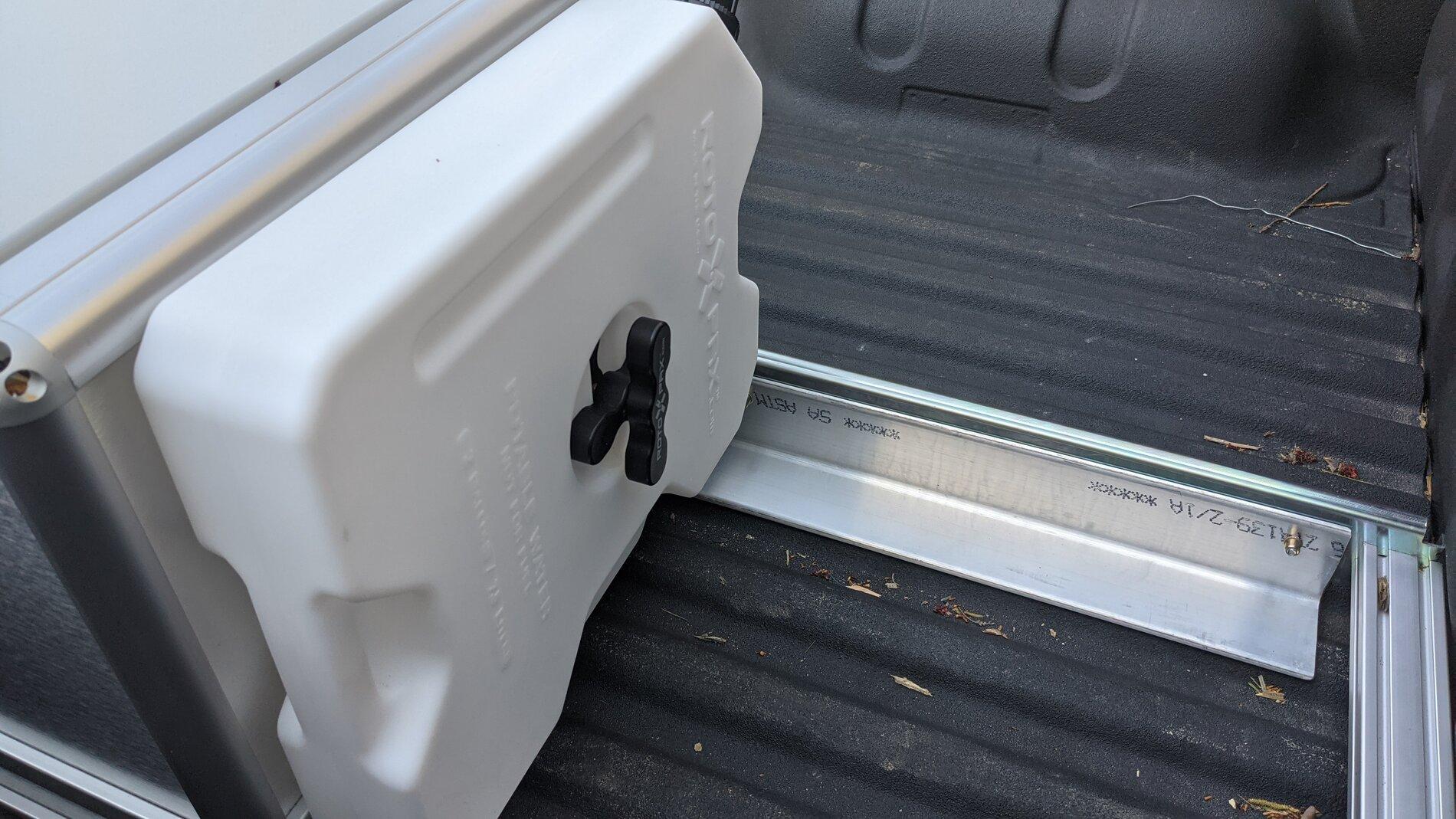 rotopaxwater.jpg