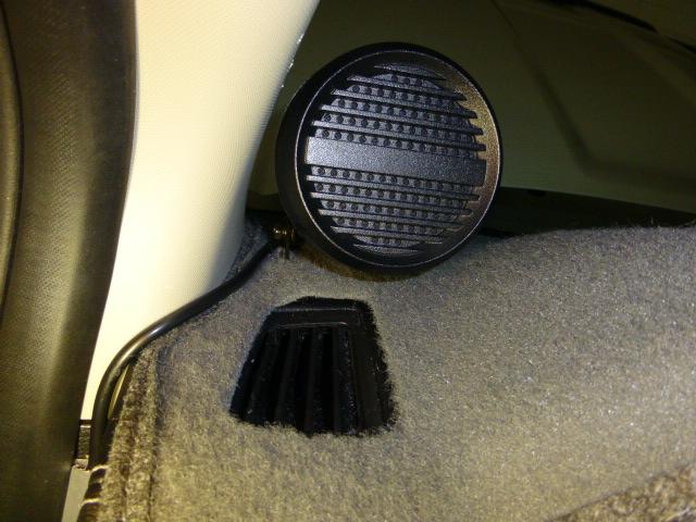 RadioInstl07.JPG