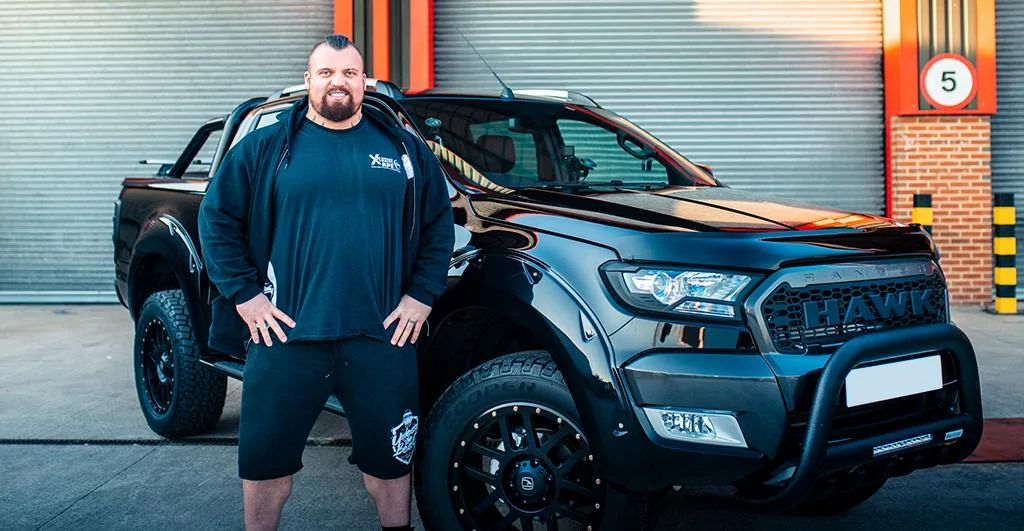 eddie-hall-collects-ford-ranger.jpg