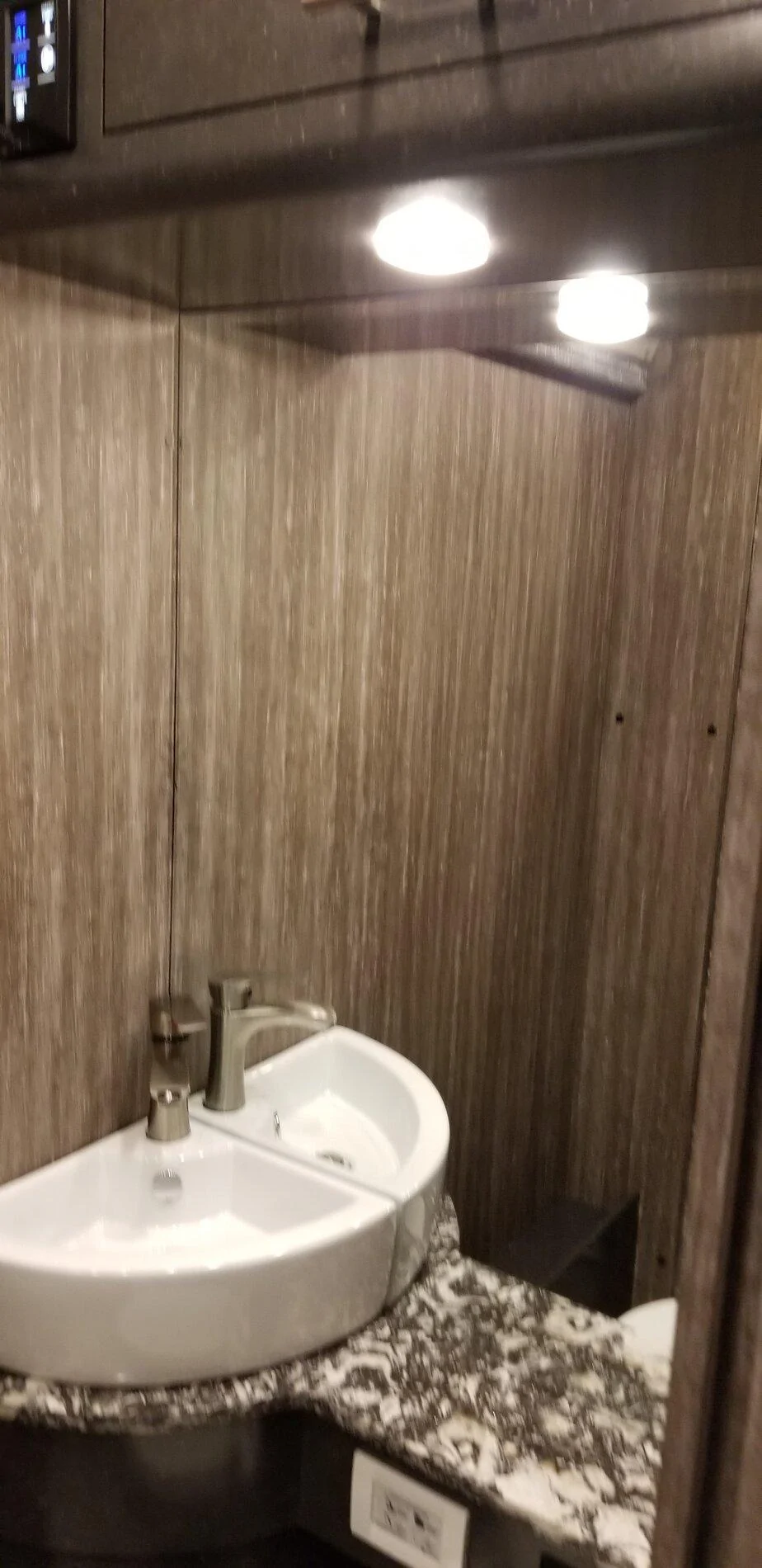20190418_141232.jpg