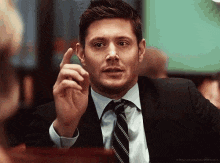 83AA45A3-CC78-40EF-BA13-872717C0924F.gif