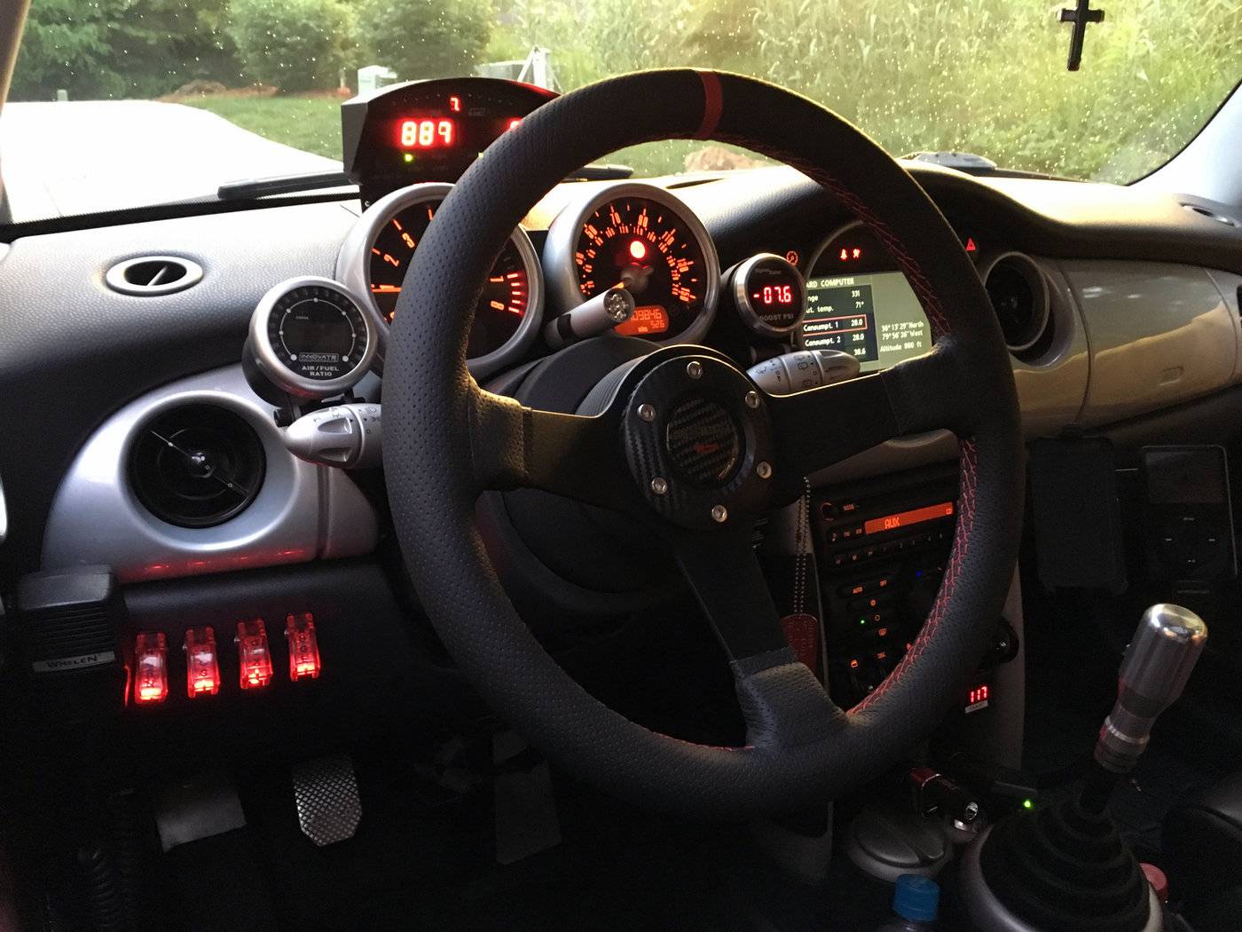 Mini interior.jpg