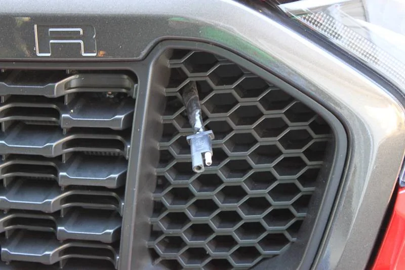 charger cord1.jpg
