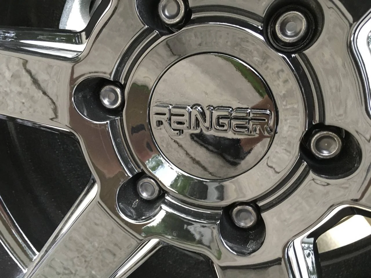 Center cap installed.jpg