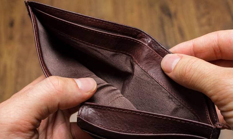 empty-wallet25.jpg