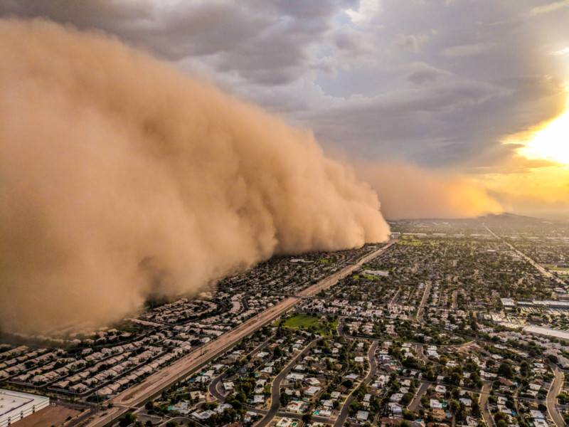 Dust Storm.jpg