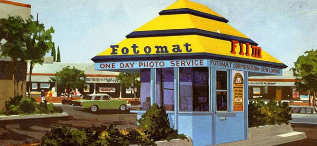 Fotomat Booth.jpg
