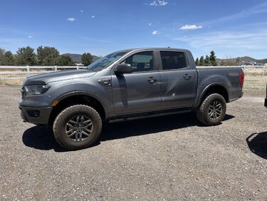2022 xlt tremor carbon g