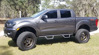 LONNY'S MAGENTIC XLT