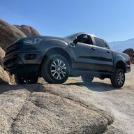 4x4LAR